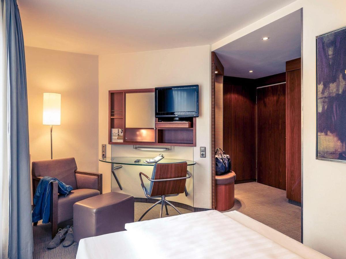 Mercure Hotel Muenchen Airport Фрайзинг Екстериор снимка
