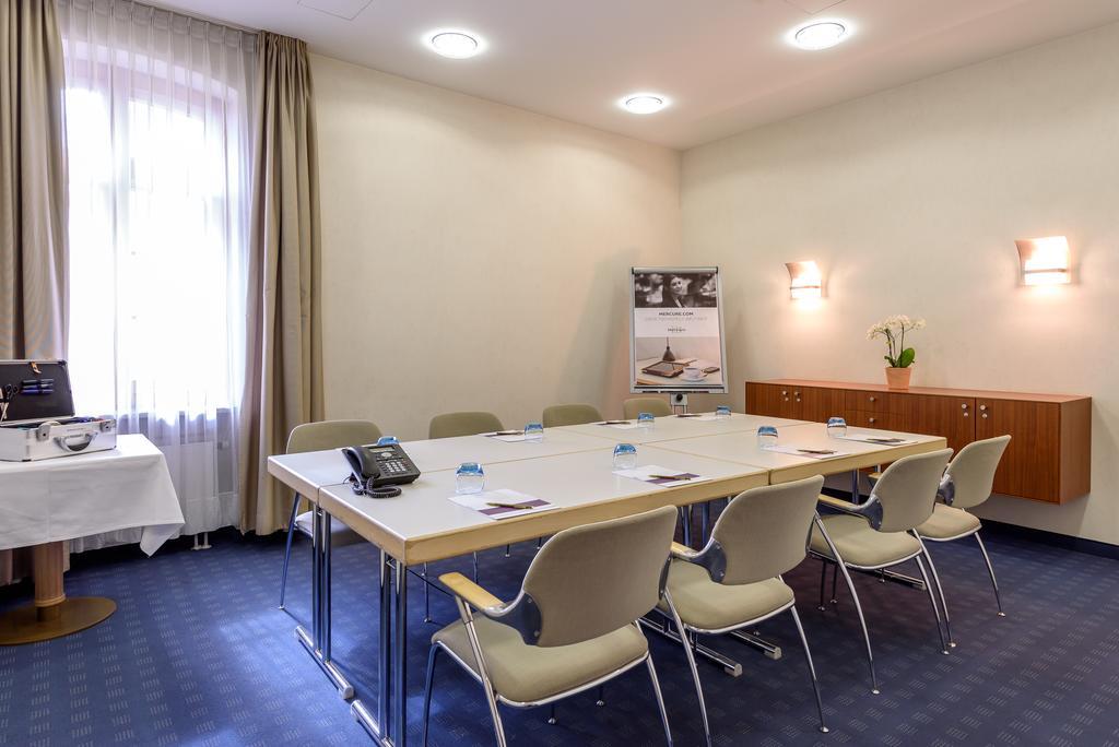 Mercure Hotel Muenchen Airport Фрайзинг Екстериор снимка